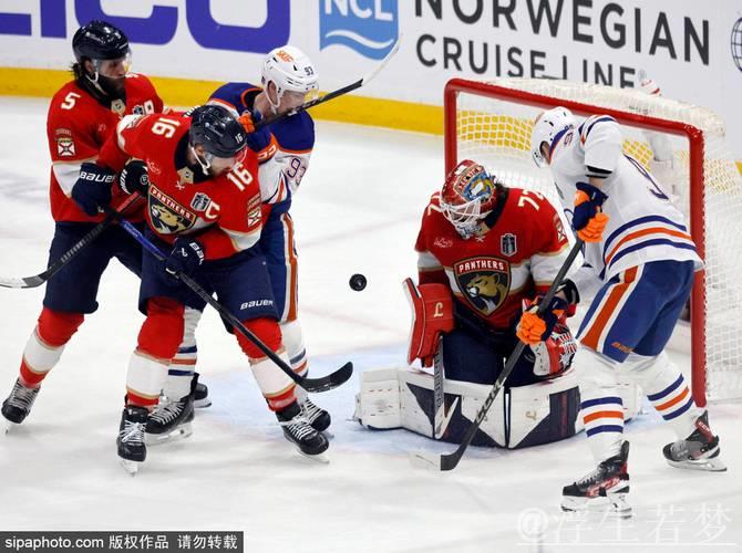 总决赛G4：埃德蒙顿油人惊险5-4逆转佛罗里达美洲豹 精彩集锦