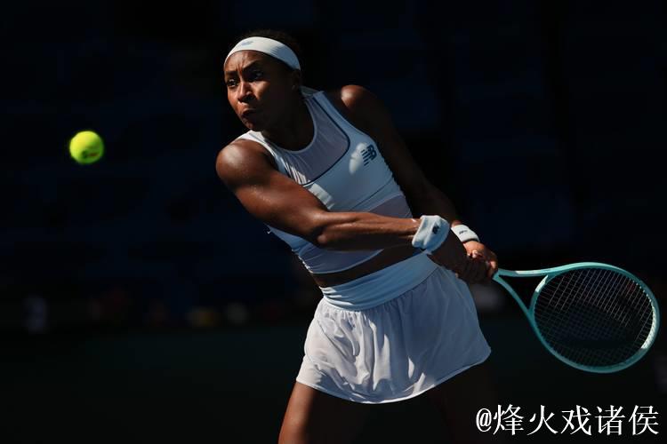 高芙2-1逆转本西奇豪取中网九连胜 晋级女单八强