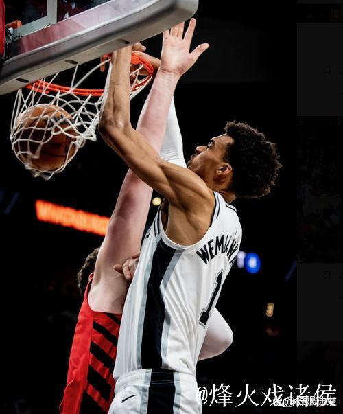 文班亚马30+10盖帽助马刺狂胜 杜兰特43分难救主太阳负活塞 文班亚马30+10盖帽助马刺狂胜 杜兰特43分难救主太阳负活塞